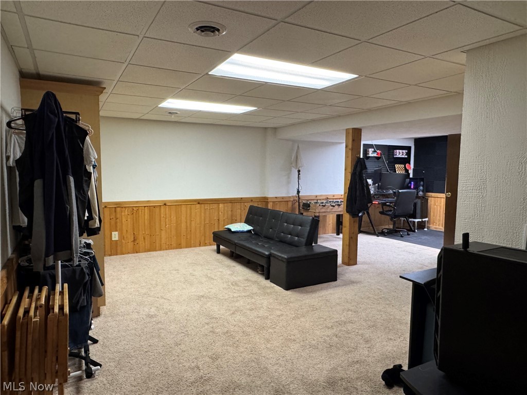 1679 Lakeview Square NE Bolivar OH 44612