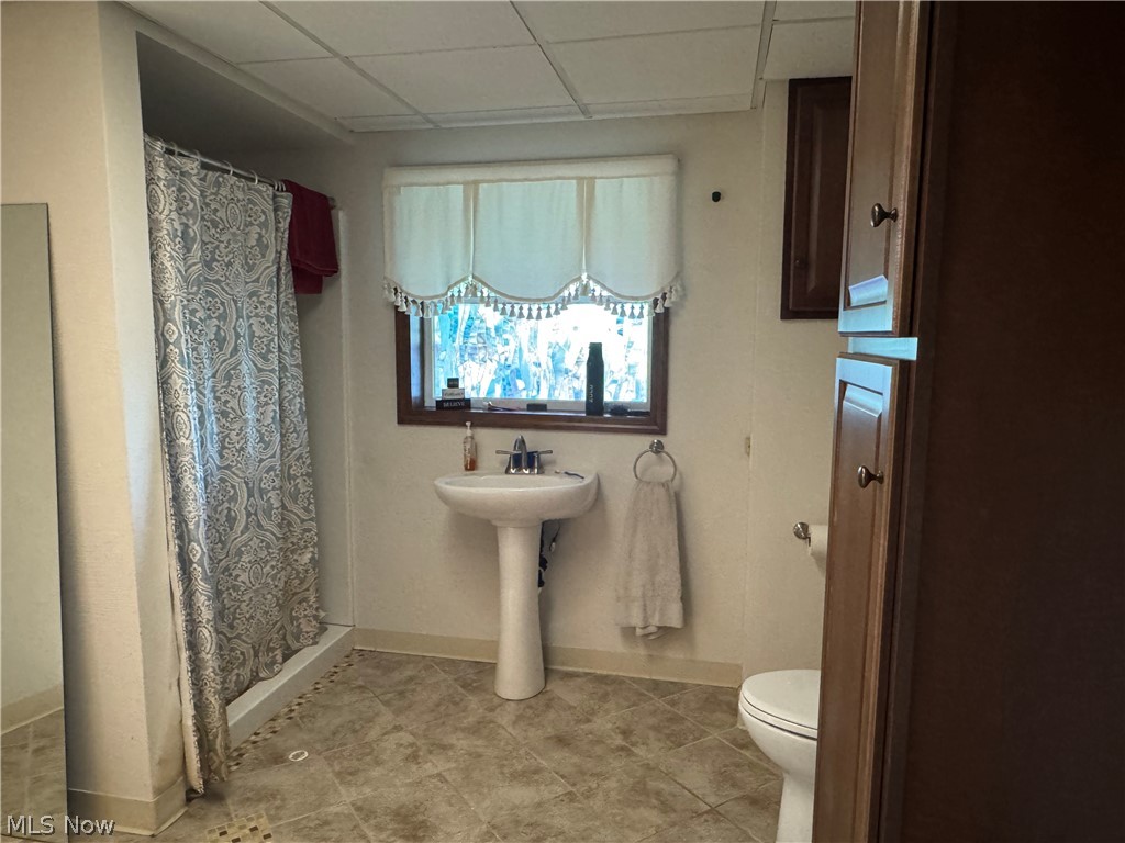 1679 Lakeview Square NE Bolivar OH 44612