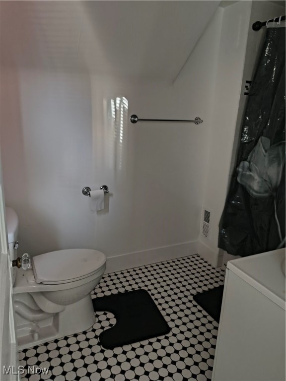 3383 W 98th Street Cleveland OH 44102