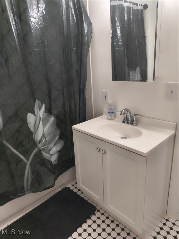 3383 W 98th Street Cleveland OH 44102