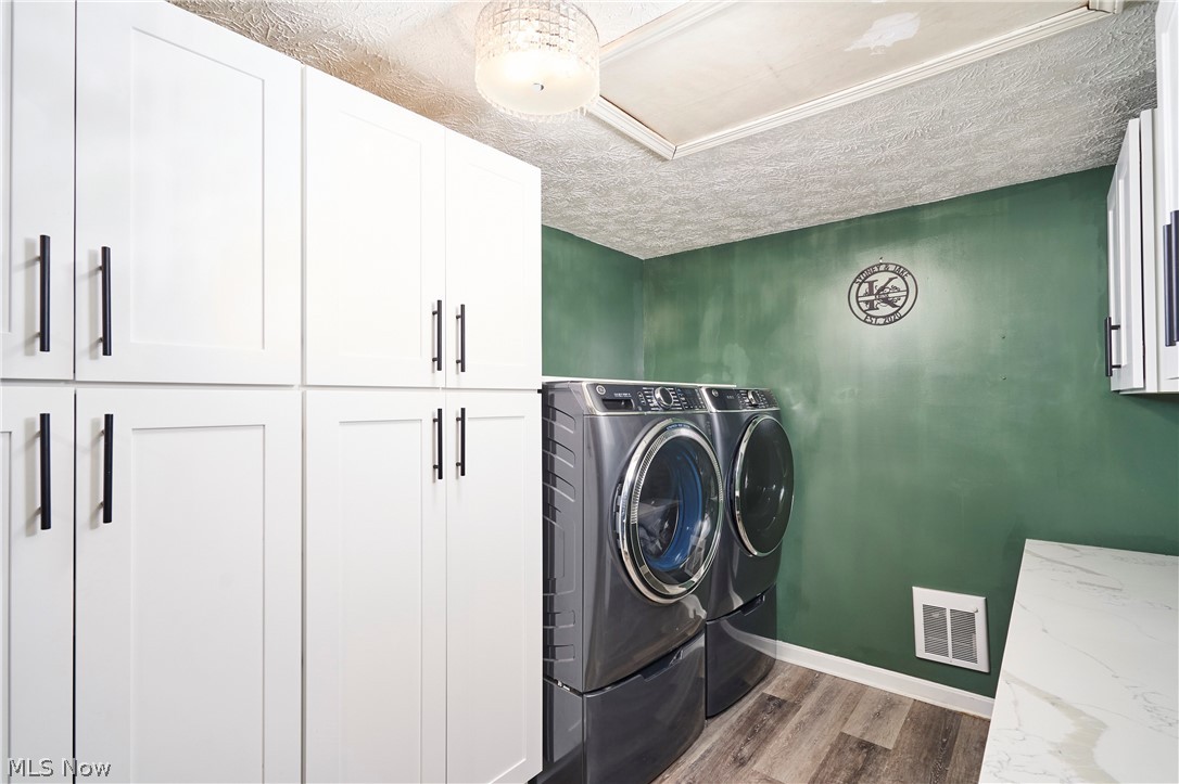 32630 Stony Brook Lane Solon OH 44139