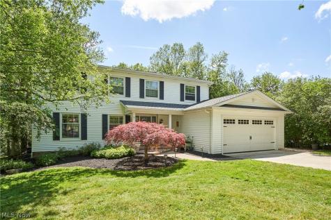 32630 Stony Brook Lane Solon OH 44139