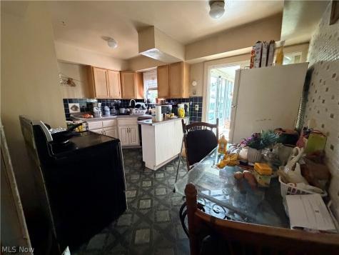 4120 E 150th Street Cleveland OH 44128
