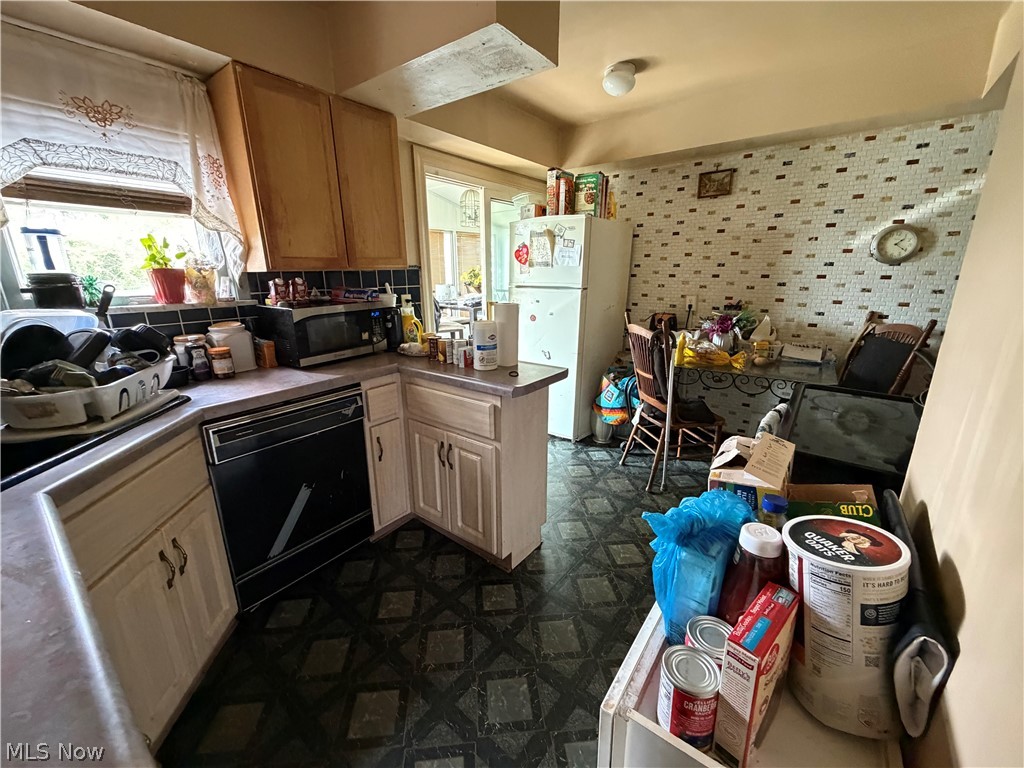 4120 E 150th Street Cleveland OH 44128
