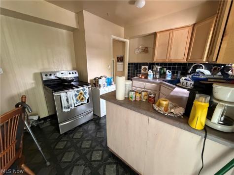 4120 E 150th Street Cleveland OH 44128