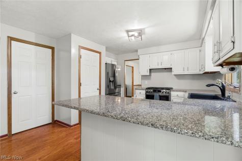 2230 Vixen Street NW North Canton OH 44720