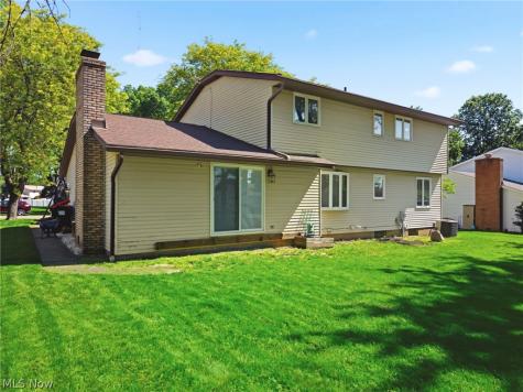 2230 Vixen Street NW North Canton OH 44720