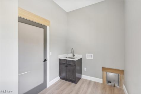 7110 Garden Place Drive Poland OH 44514