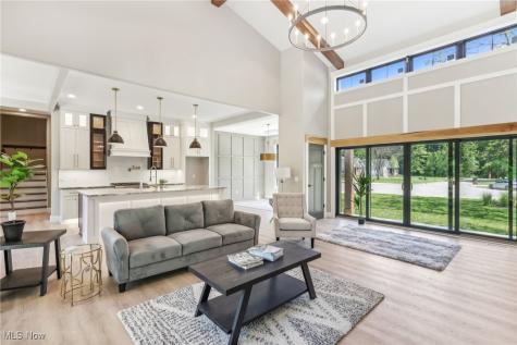 7110 Garden Place Drive Poland OH 44514