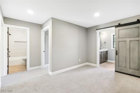 7110 Garden Place Drive Poland OH 44514