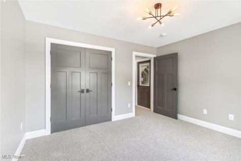 7110 Garden Place Drive Poland OH 44514