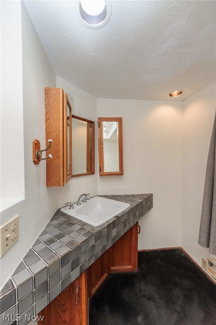 1550 Rydalmount Road Cleveland Heights OH 44118