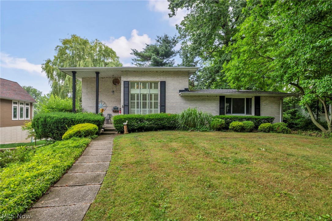 8247 Lake Shore Boulevard Mentor OH 44060