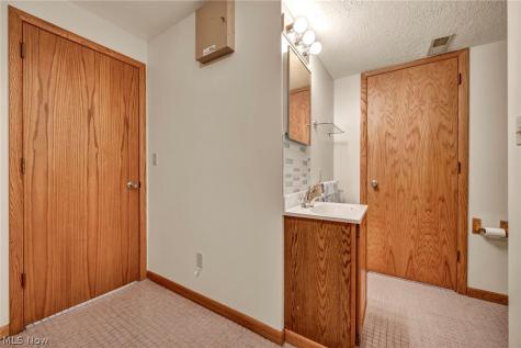 117 Wymore Avenue Akron OH 44319
