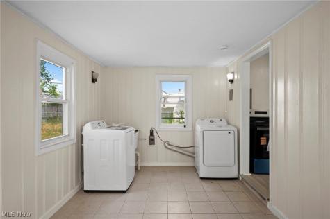 27051 Shirley Avenue Euclid OH 44132
