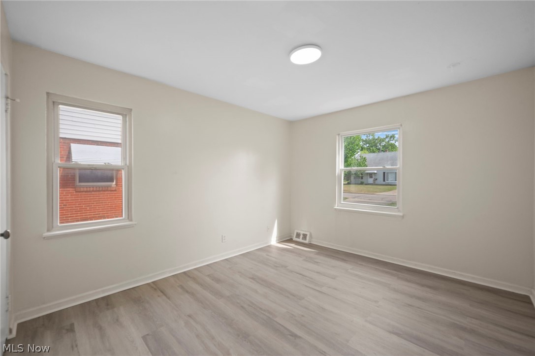 27051 Shirley Avenue Euclid OH 44132