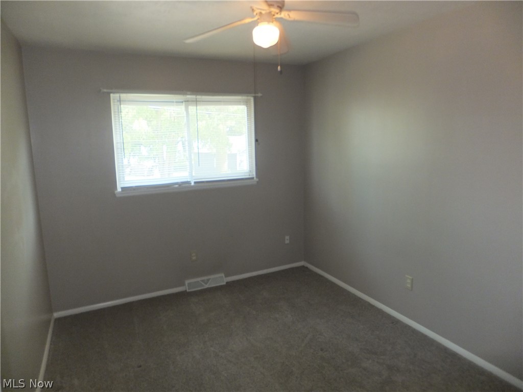 4641 E Lake Road Sheffield Lake OH 44054