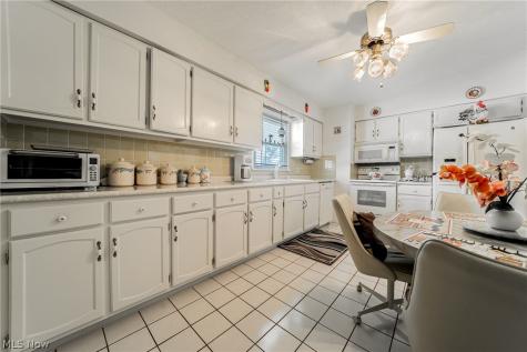 6117 Yorktown Road Lorain OH 44053