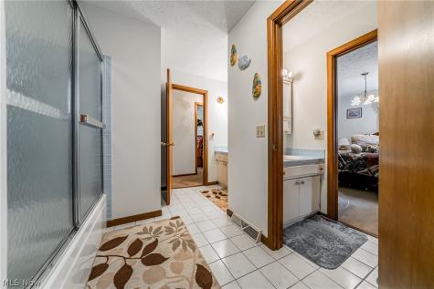 6117 Yorktown Road Lorain OH 44053