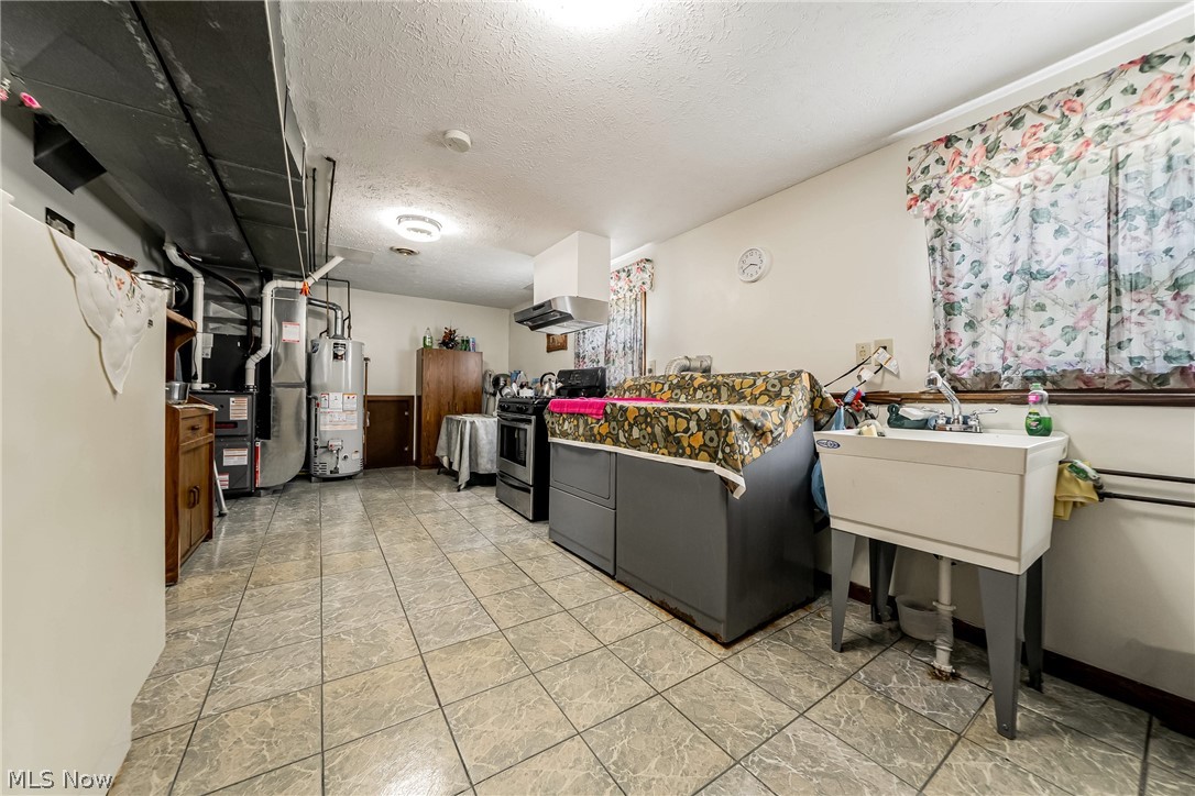 6117 Yorktown Road Lorain OH 44053
