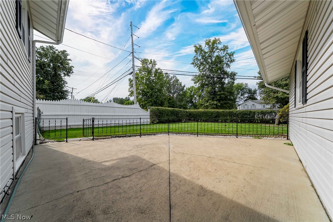 6117 Yorktown Road Lorain OH 44053