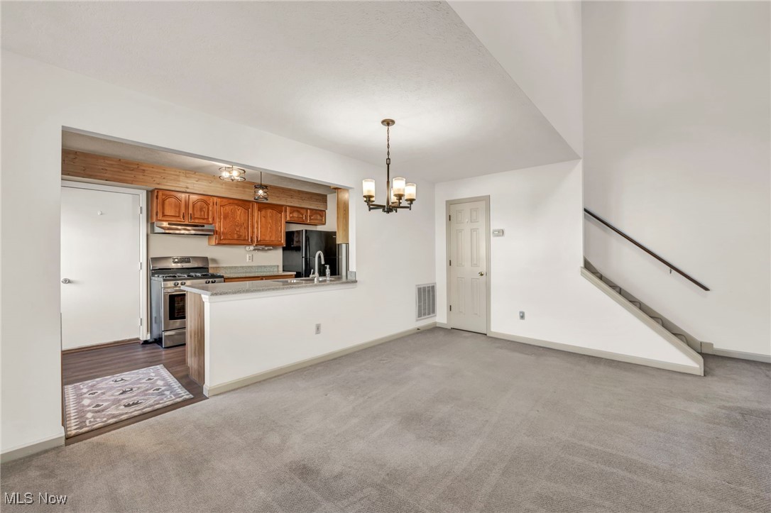 160 Marian Lane Berea OH 44017