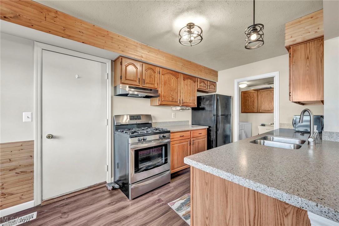 160 Marian Lane Berea OH 44017