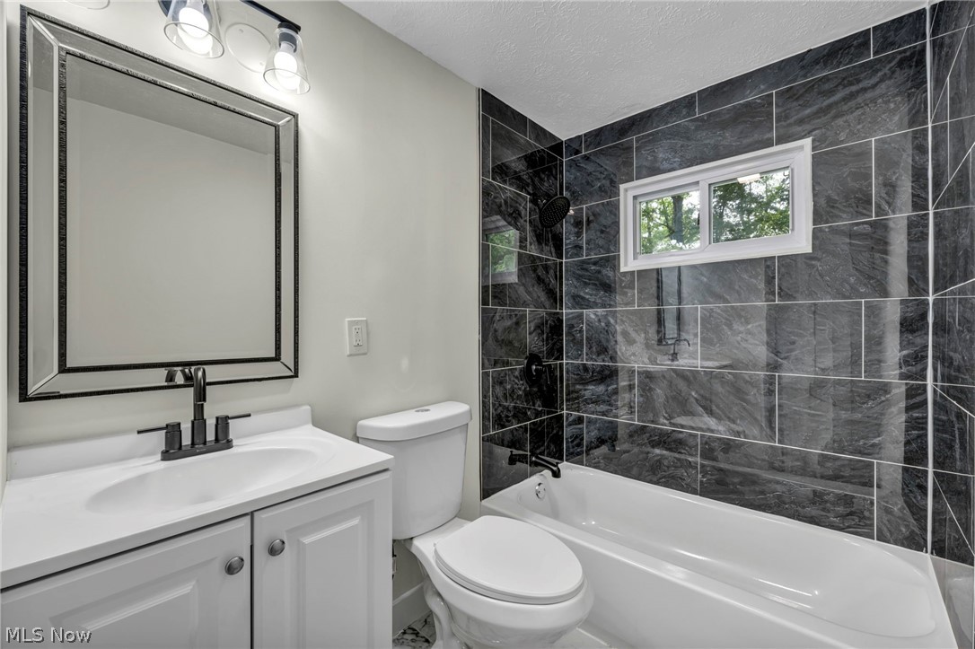 9151 Cranbrook Drive Northfield Center OH 44067