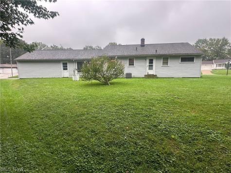 3260 S Wendover Circle Youngstown OH 44511