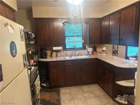3260 S Wendover Circle Youngstown OH 44511