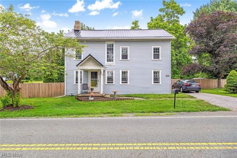 9065 12th Street North Benton OH 44449