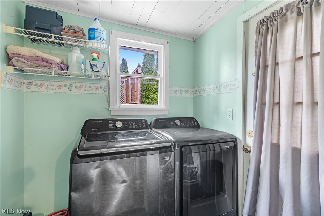 9065 12th Street North Benton OH 44449