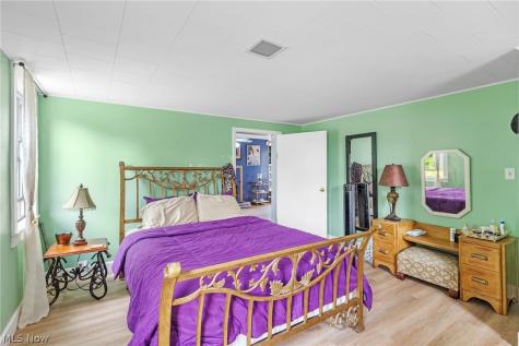 9065 12th Street North Benton OH 44449