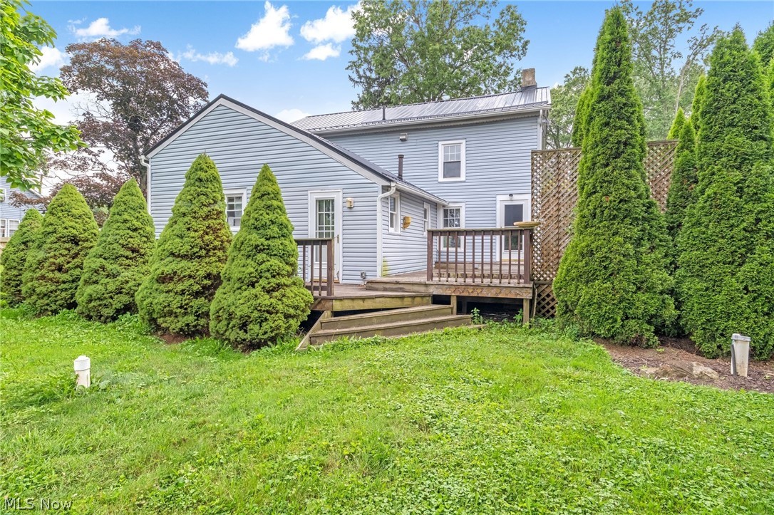 9065 12th Street North Benton OH 44449