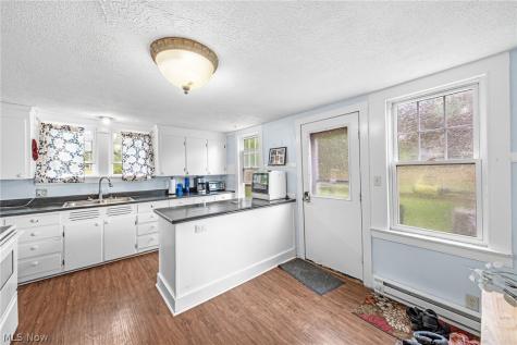 9065 12th Street North Benton OH 44449