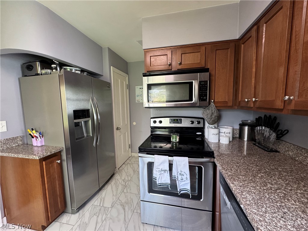 4075 Ellison Road South Euclid OH 44121
