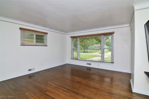 11710 Barrington Boulevard Parma Heights OH 44130