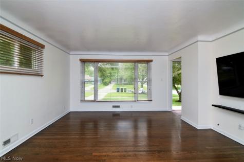 11710 Barrington Boulevard Parma Heights OH 44130