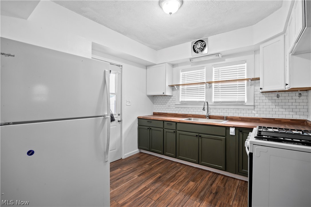 4239 W 21st Street Cleveland OH 44109