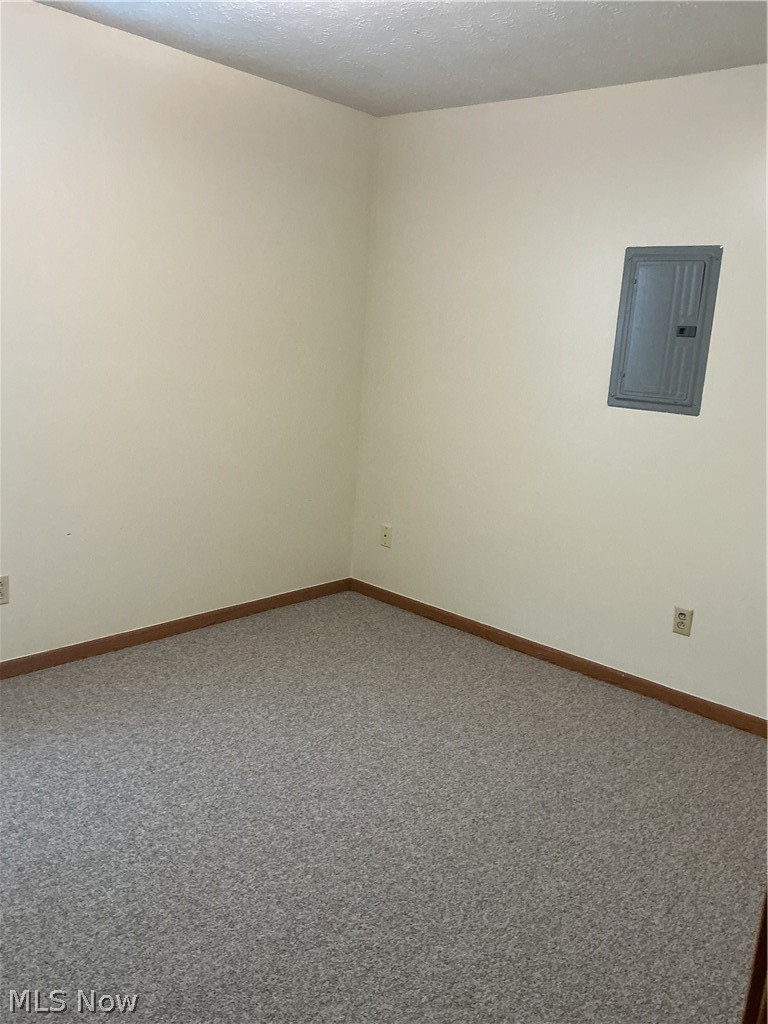 2823 Benford Lane Youngstown OH 44505
