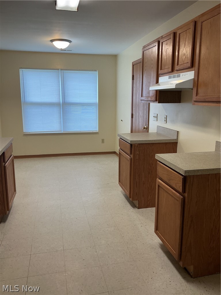 2823 Benford Lane Youngstown OH 44505
