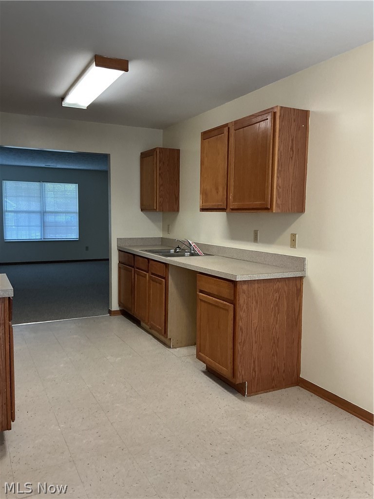 2823 Benford Lane Youngstown OH 44505