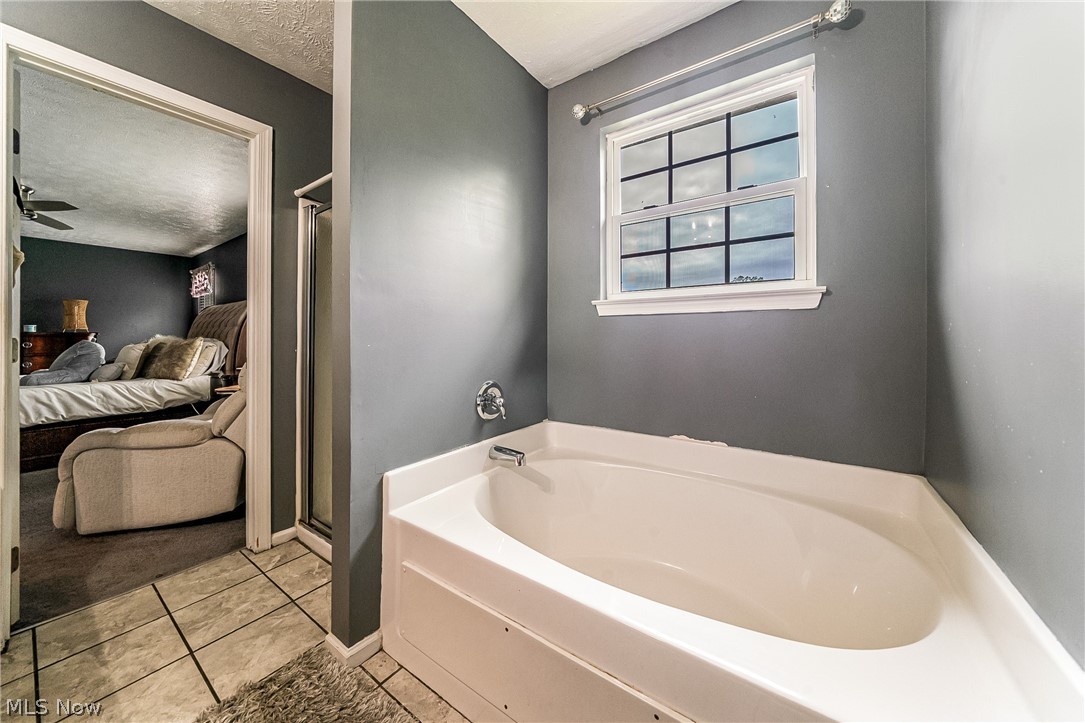 6382 Stonehaven Lane Bedford Heights OH 44146