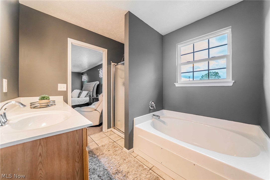6382 Stonehaven Lane Bedford Heights OH 44146
