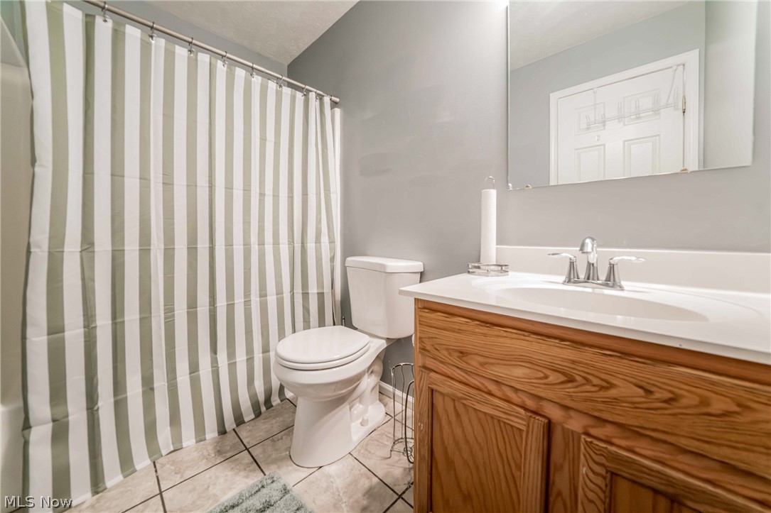 6382 Stonehaven Lane Bedford Heights OH 44146