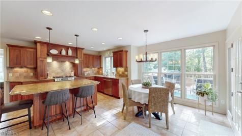 10385 Oviatt Lane Twinsburg OH 44087