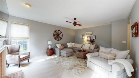 10385 Oviatt Lane Twinsburg OH 44087