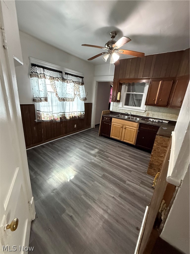 526 E 118th Street Cleveland OH 44108