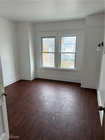526 E 118th Street Cleveland OH 44108