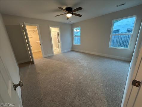 938 East Drive Sheffield Lake OH 44054